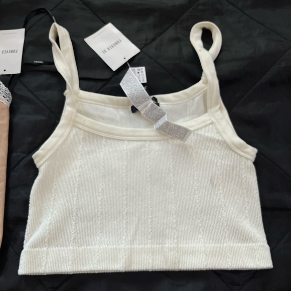 NEW Set of Three Tank Tops - Black, Cream, and Tan M/L - Picture 4 of 7